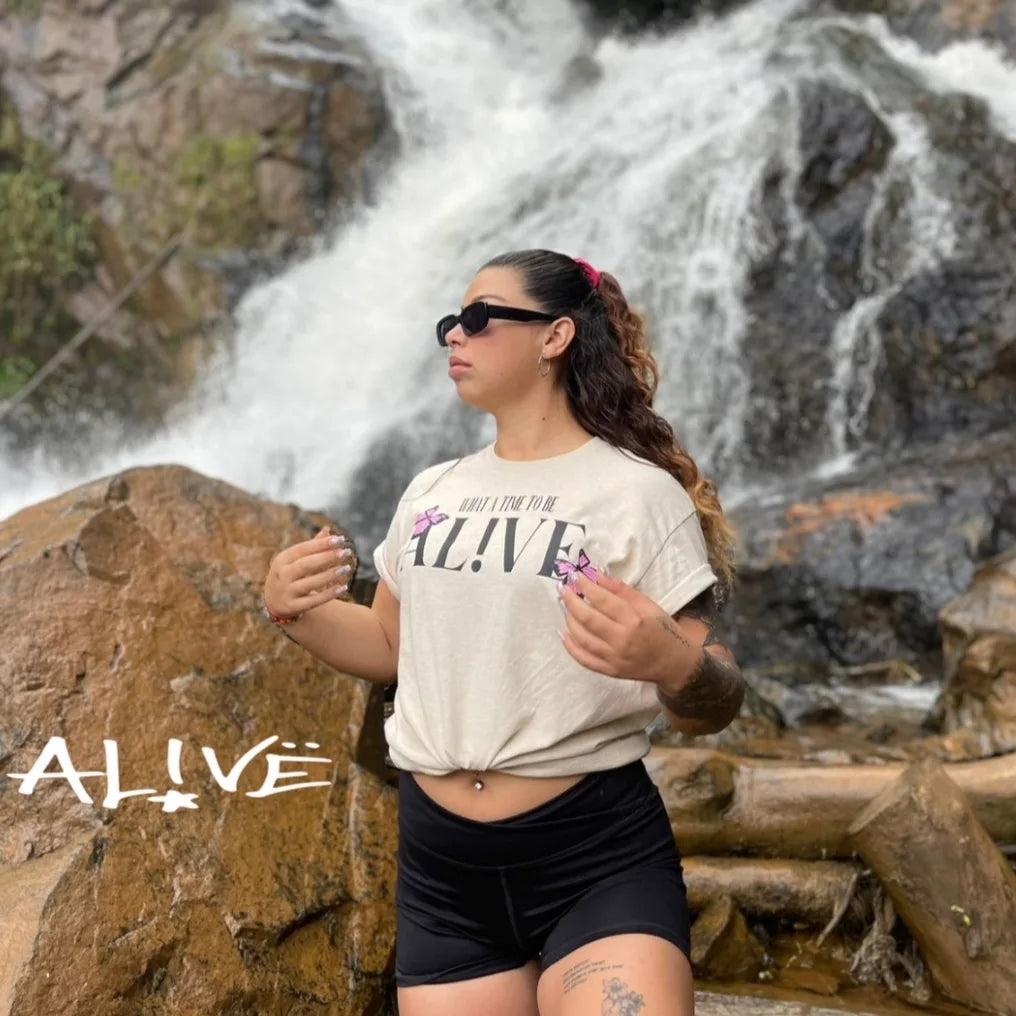 "WHAT A TIME TO BE AL!VE" CLASSIC TSHIRT